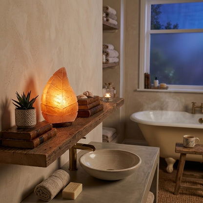 Hand-Carved Leaf Himalayan Pink Salt Lamp – image 2